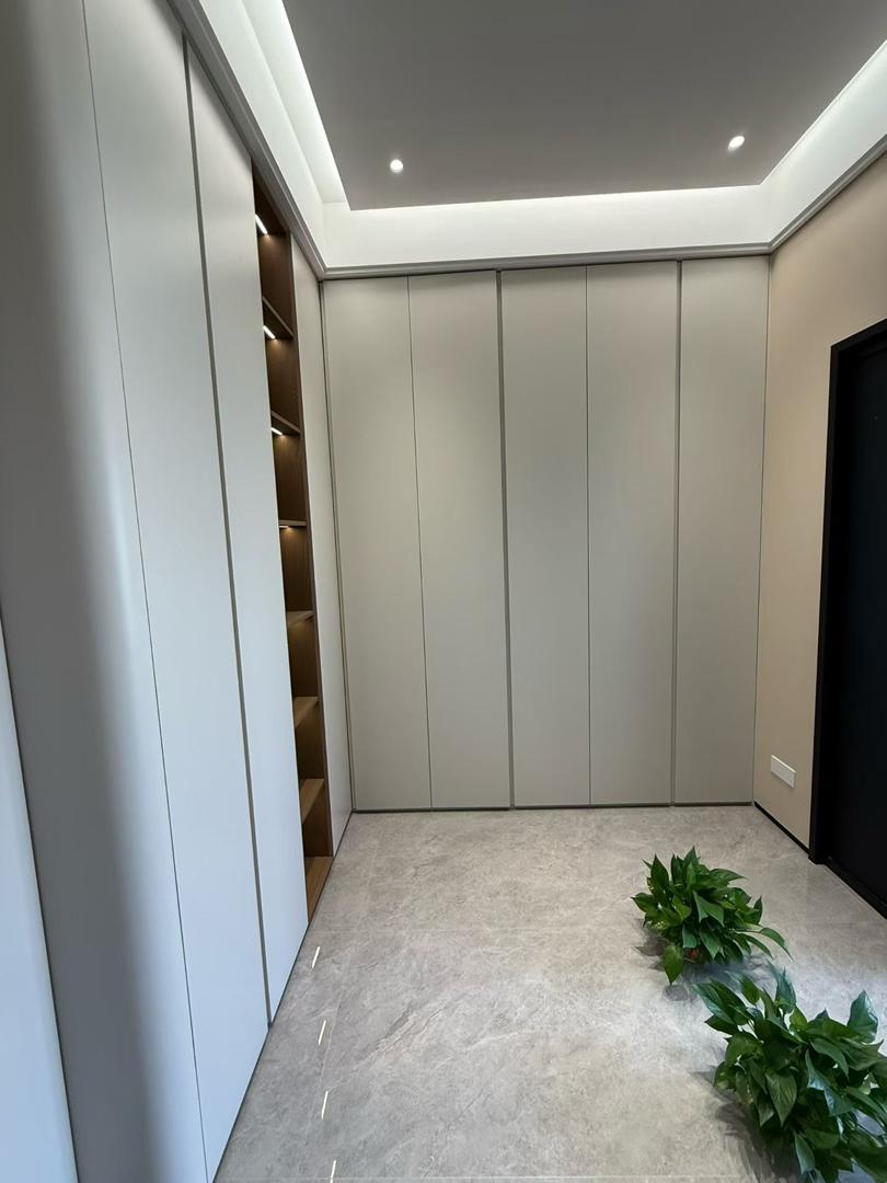Bedroom wardrobe